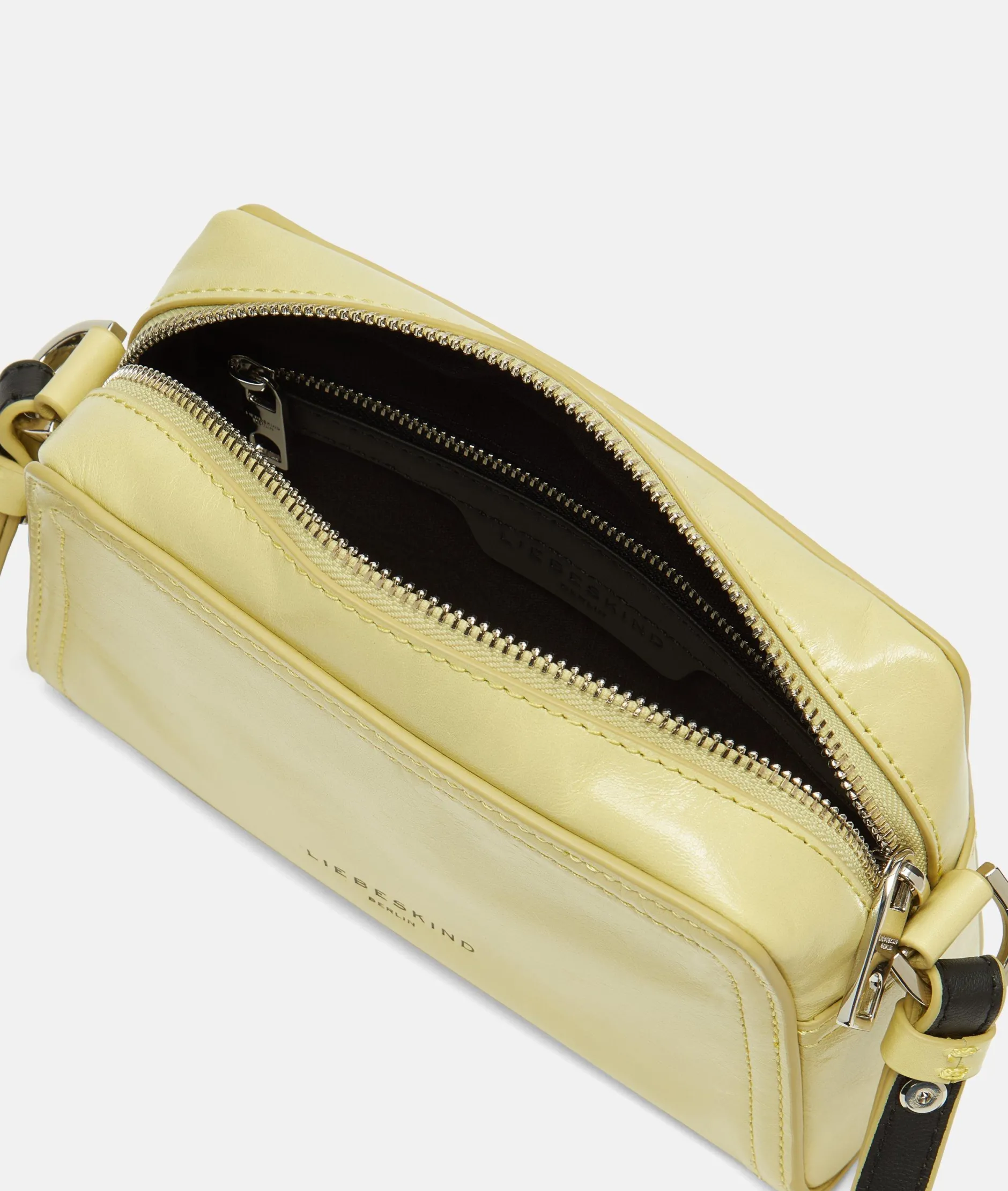 LIEBESKIND BERLIN Chudy Crossbody S