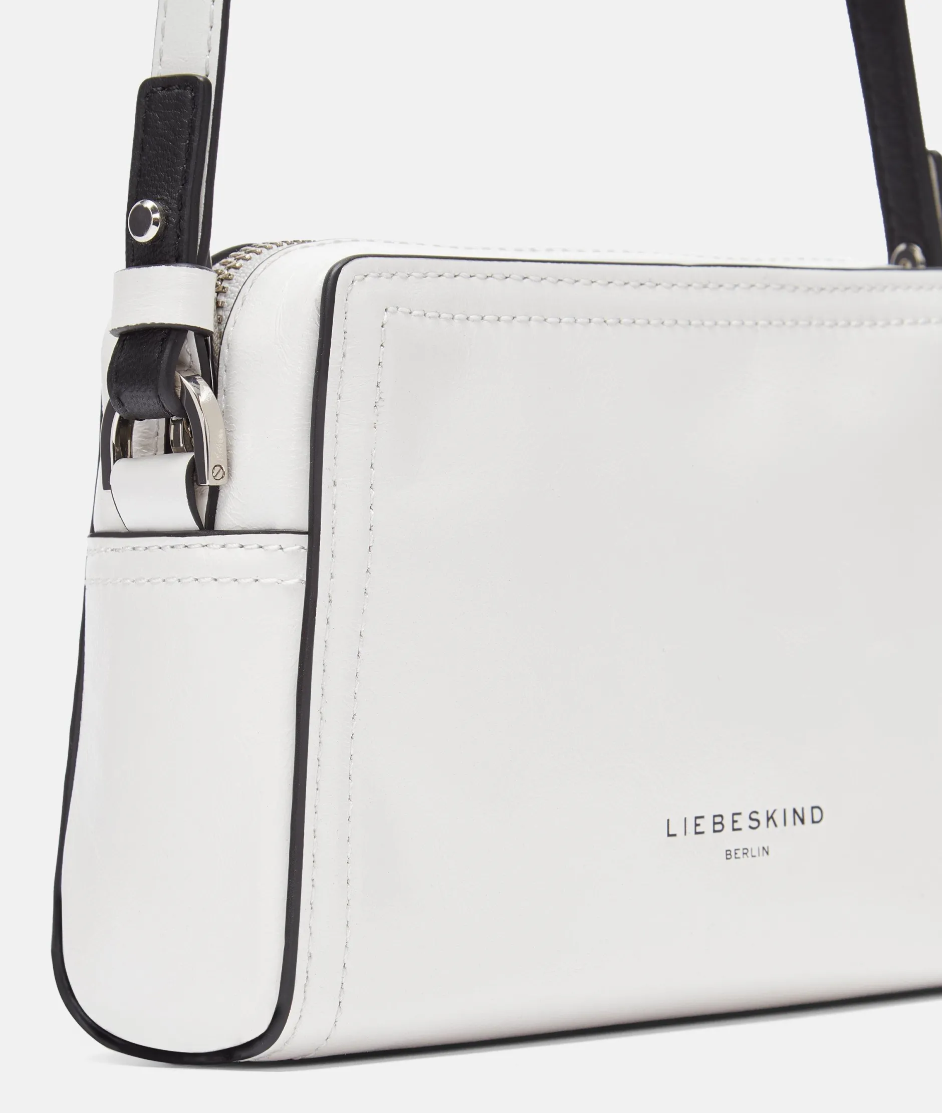 LIEBESKIND BERLIN Chudy Crossbody S