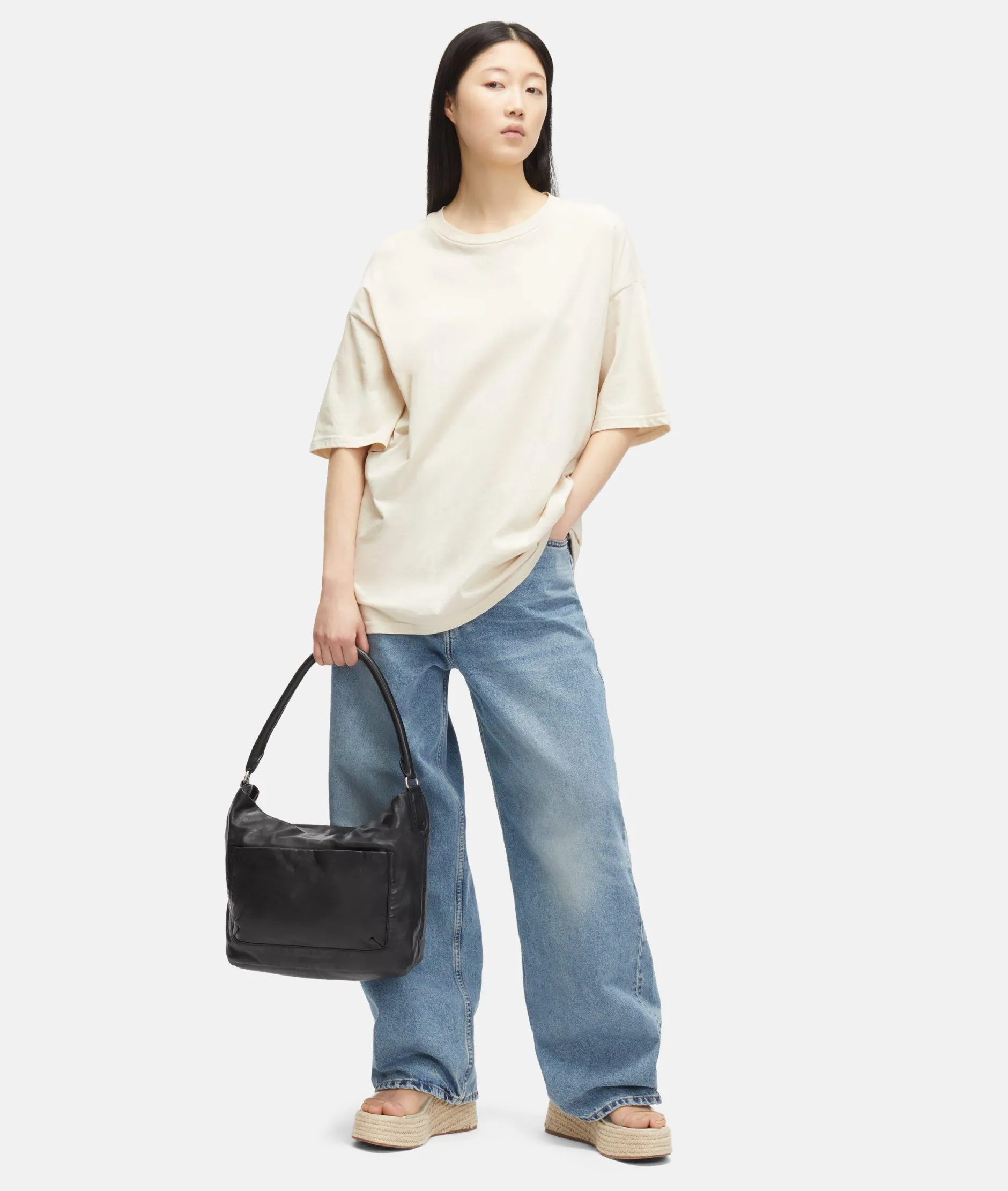 LIEBESKIND BERLIN Ever Hobo M