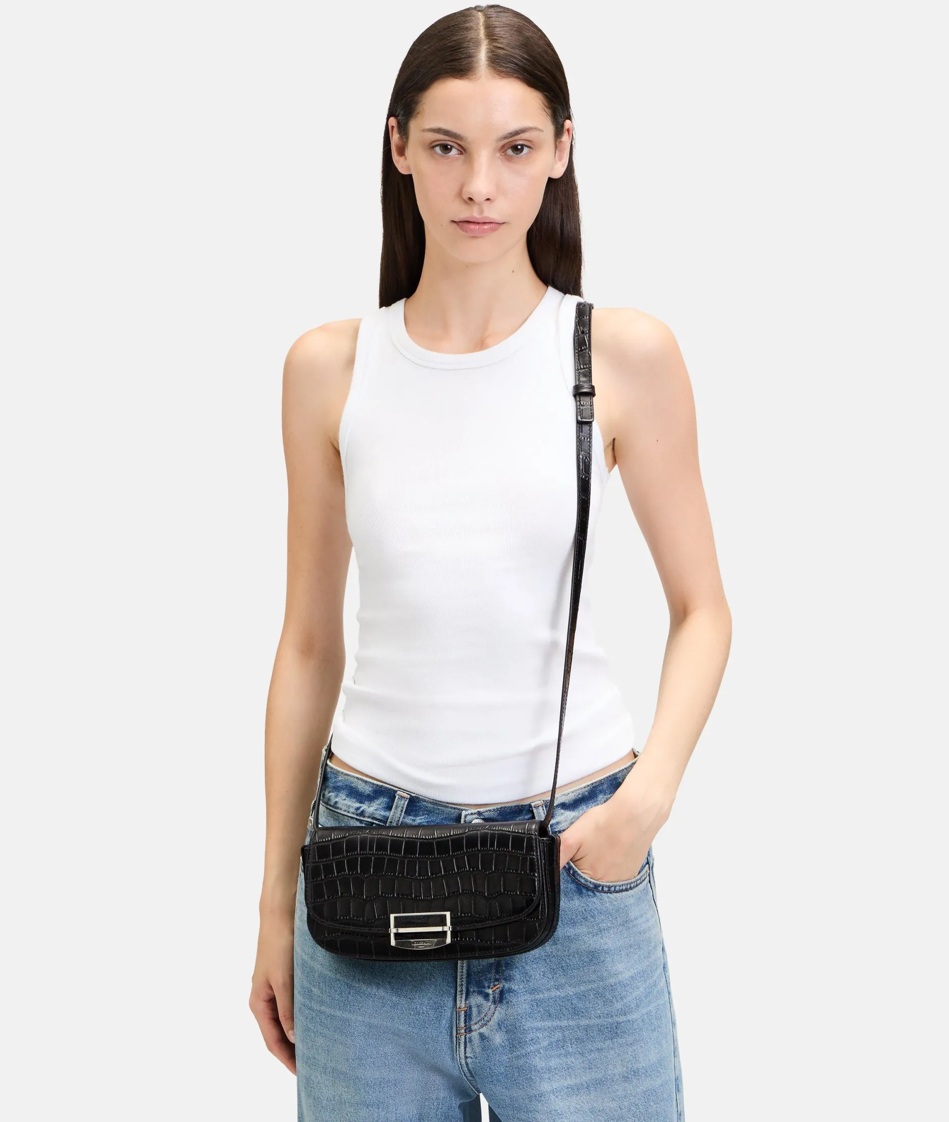 LIEBESKIND BERLIN Ezra Crossbody S