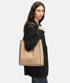 LIEBESKIND BERLIN  Hilla Hobo L