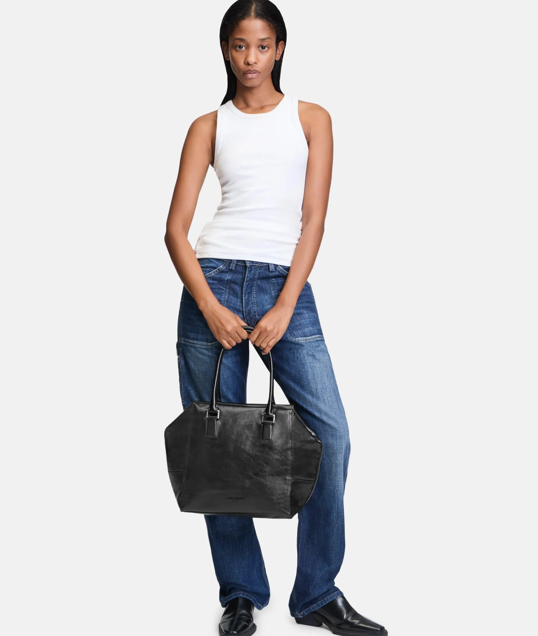 LIEBESKIND BERLIN Kayla Satchel M