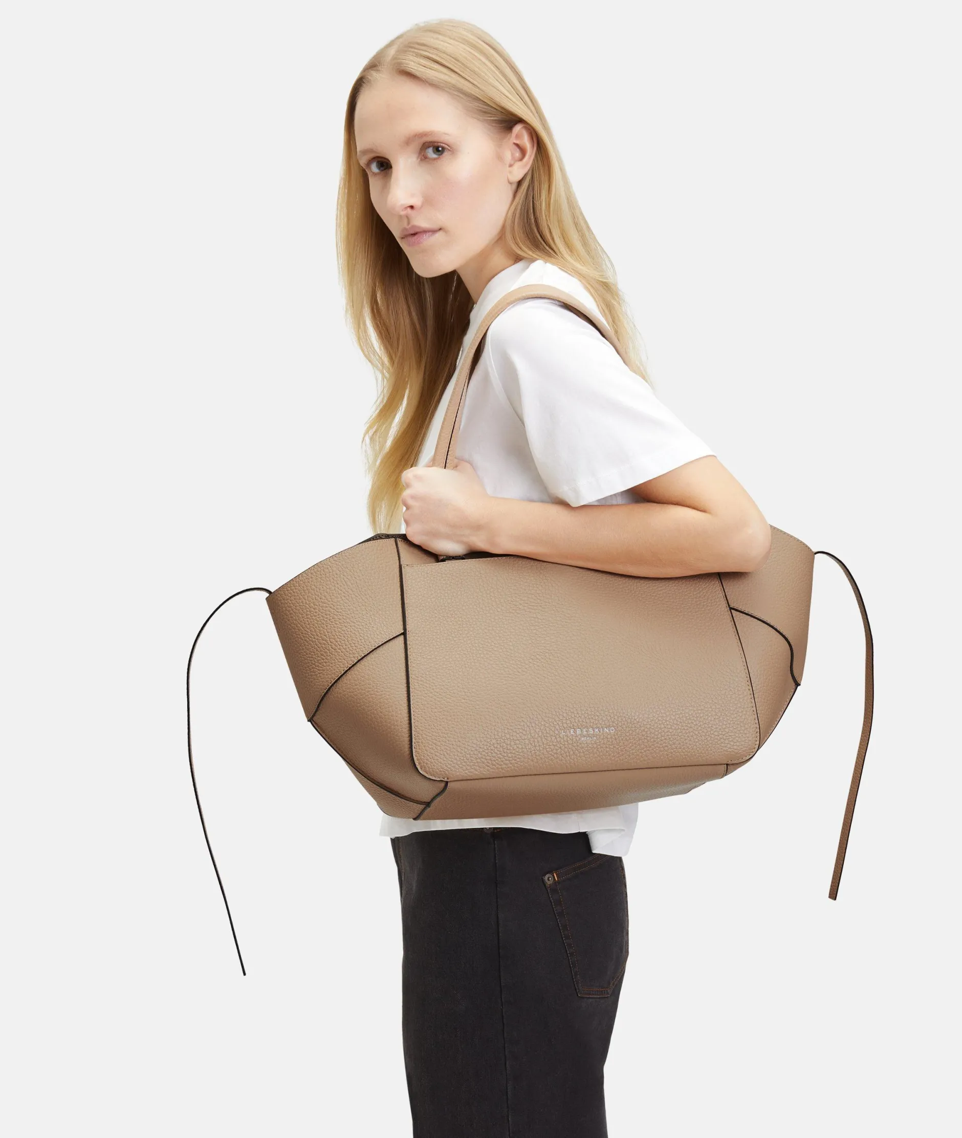 LIEBESKIND BERLIN Lilly Shopper M