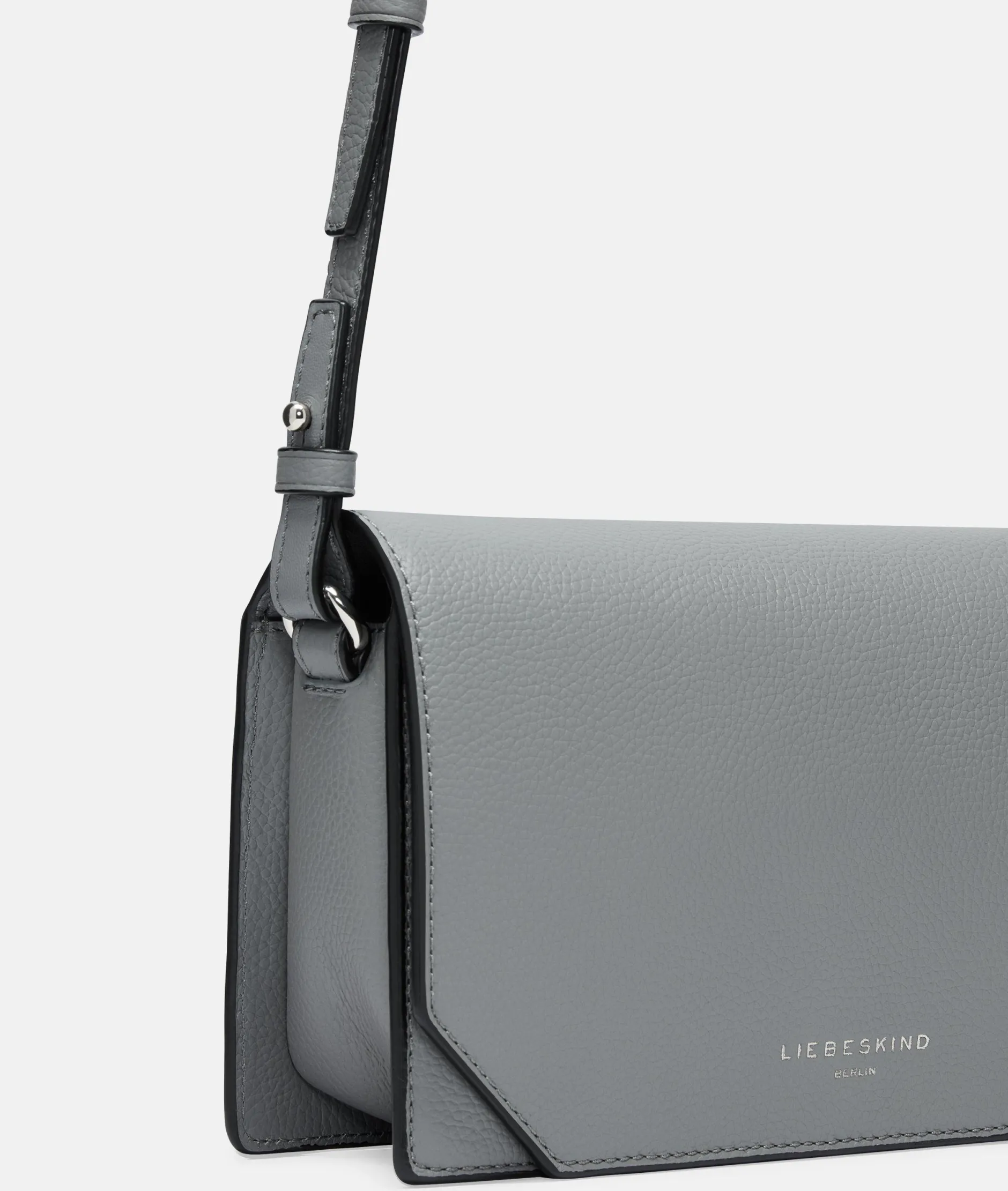 LIEBESKIND BERLIN Lora Crossbody S