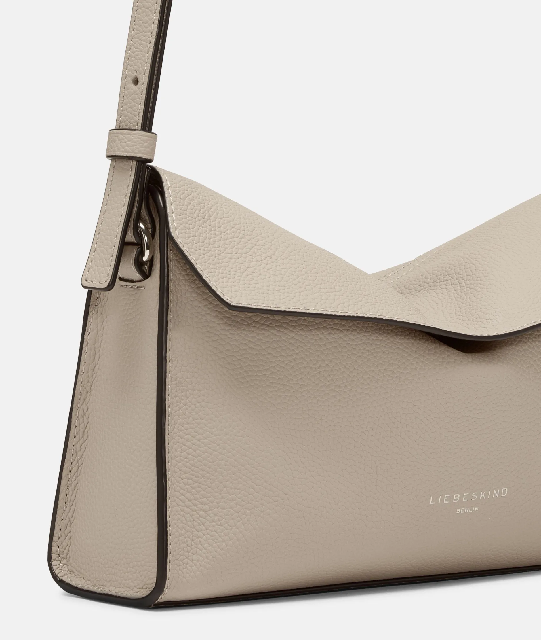 LIEBESKIND BERLIN Lora Crossbody S