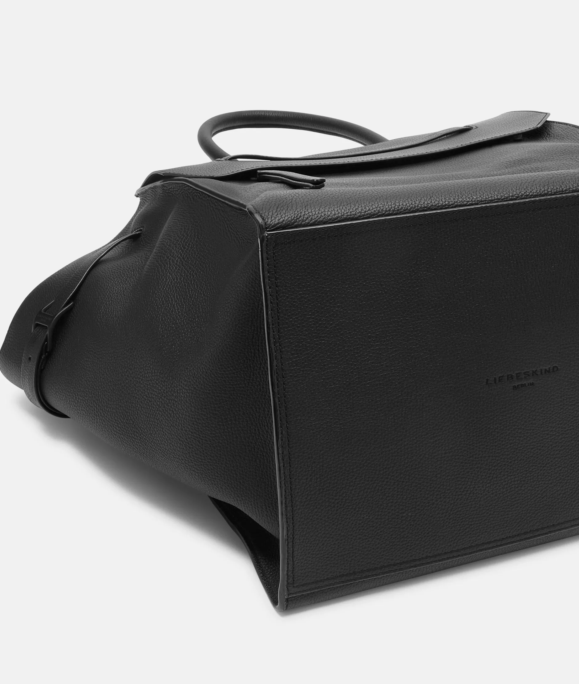 LIEBESKIND BERLIN Lora Satchel L