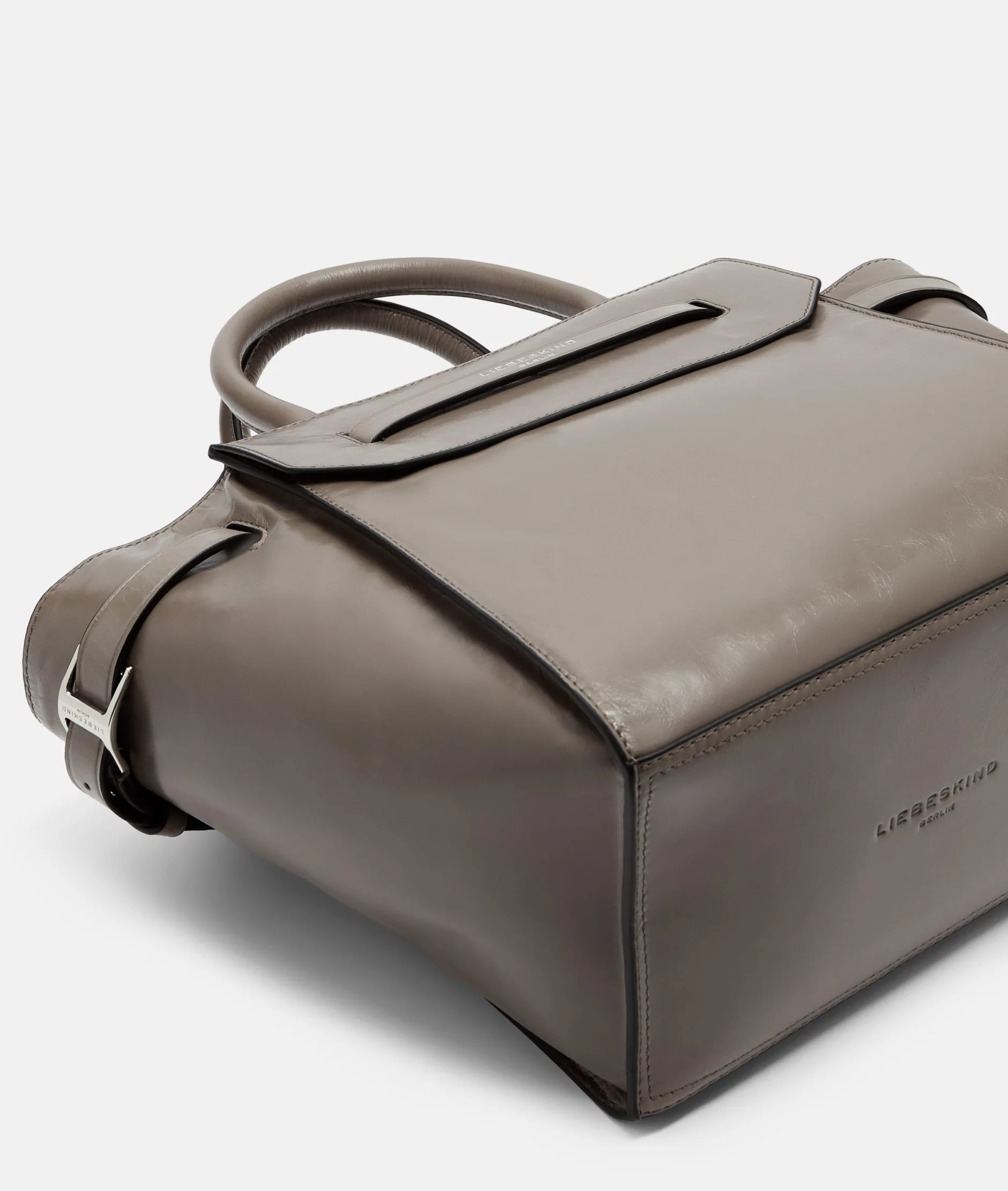 LIEBESKIND BERLIN Lora Satchel M