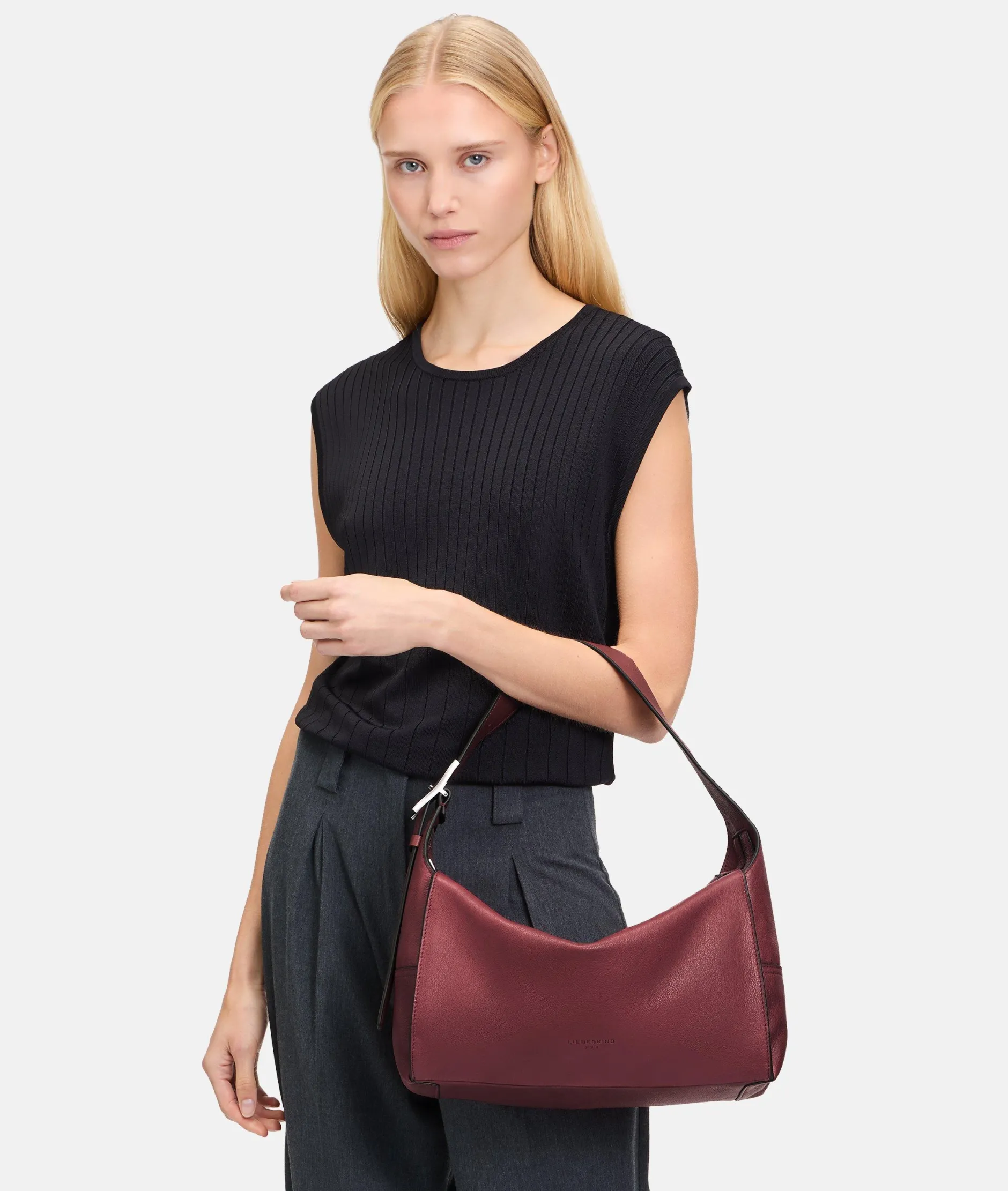 LIEBESKIND BERLIN Lou Hobo M