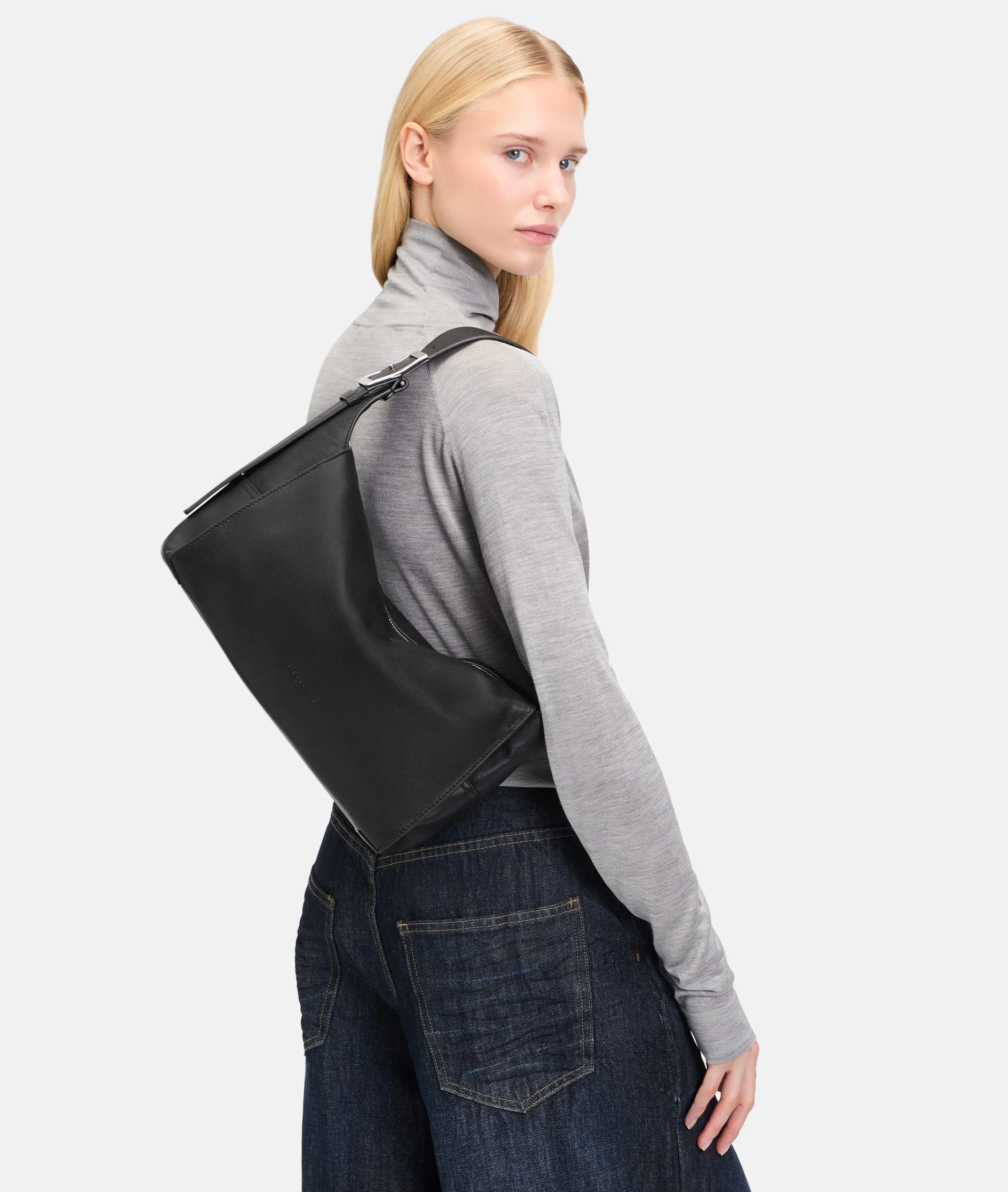 LIEBESKIND BERLIN Lou Hobo M