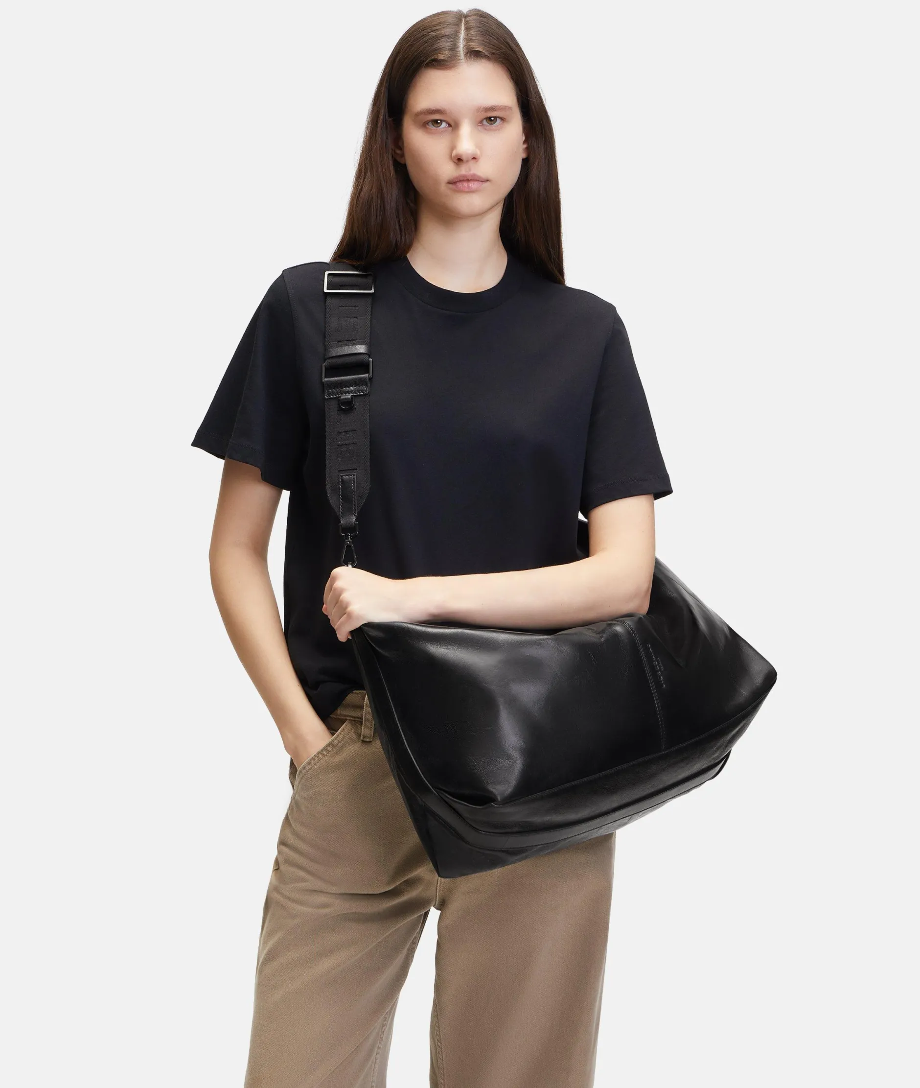 LIEBESKIND BERLIN Paris Hobo L