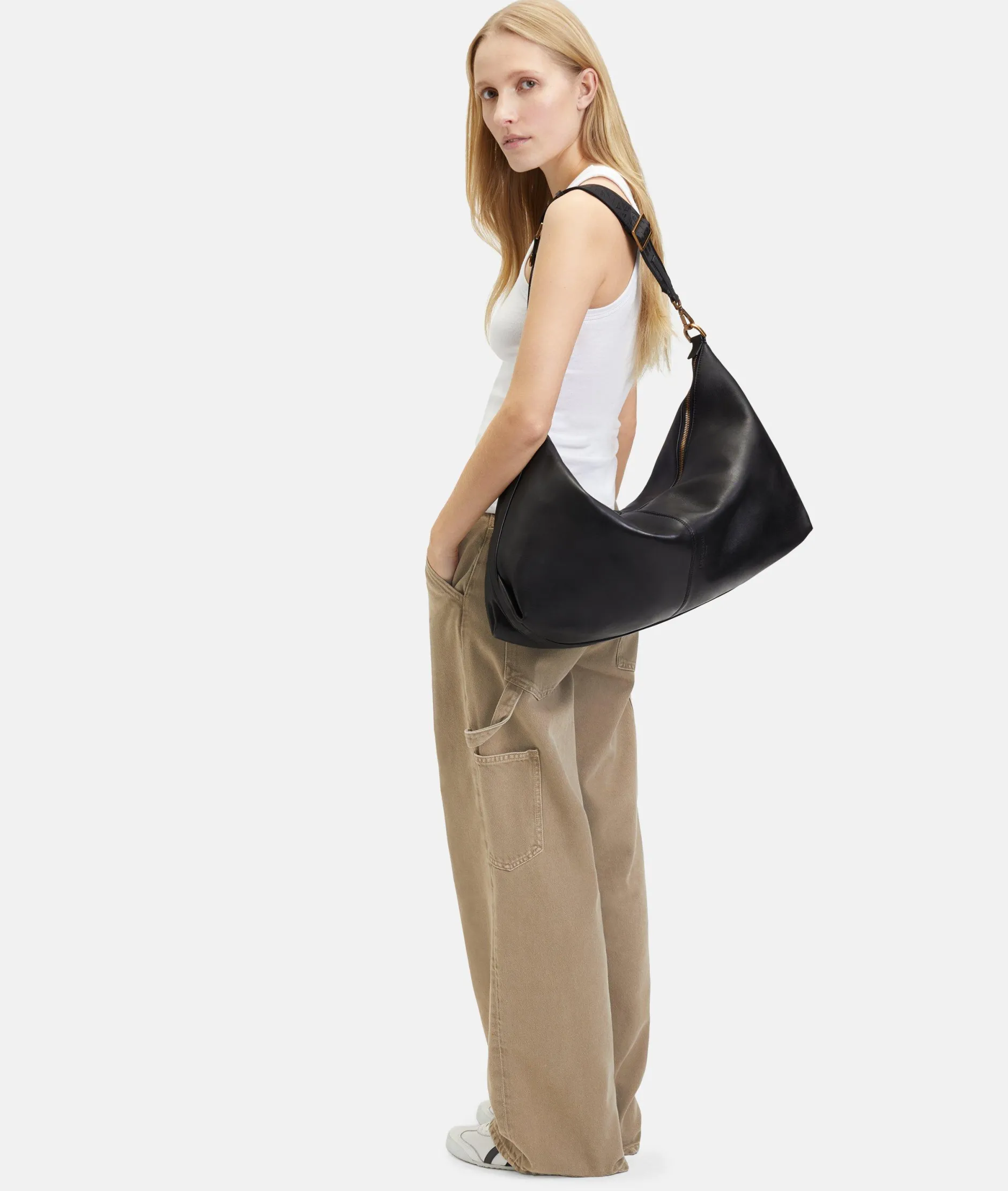 LIEBESKIND BERLIN Paris Hobo L