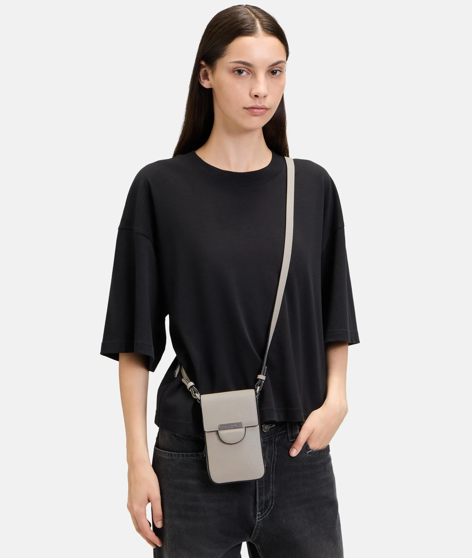 LIEBESKIND BERLIN Penelope Mobile Pouch