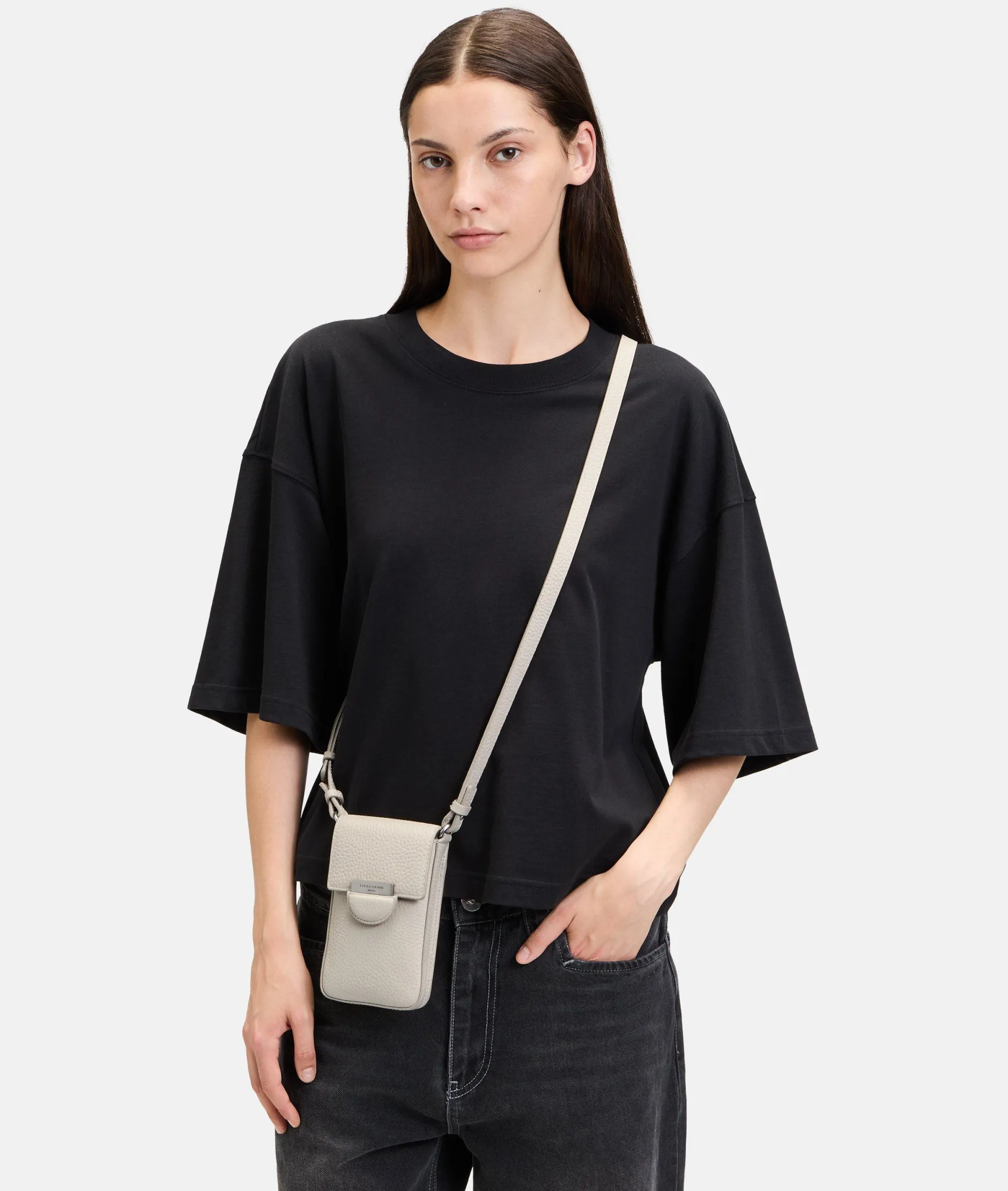 LIEBESKIND BERLIN Penelope Mobile Pouch