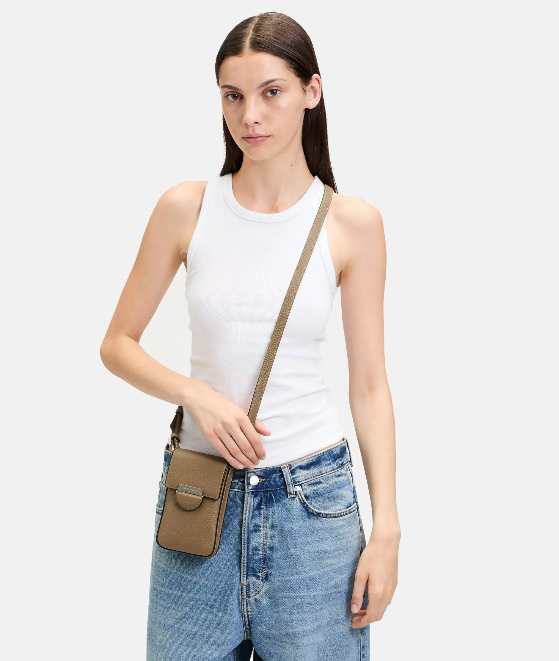 LIEBESKIND BERLIN Penelope Mobile Pouch